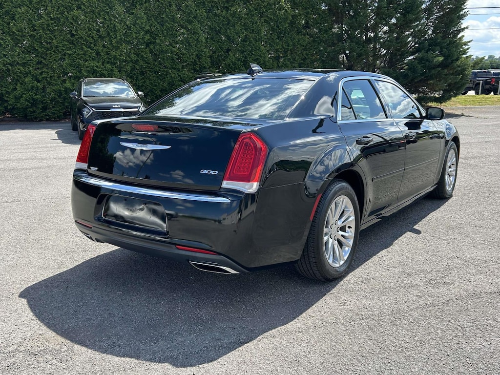 Used 2017 Chrysler 300 Limited RWD Car