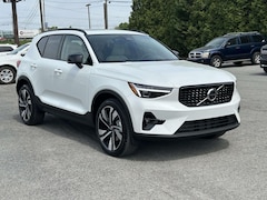 2026 Volvo XC40 B5 Ultra AWD