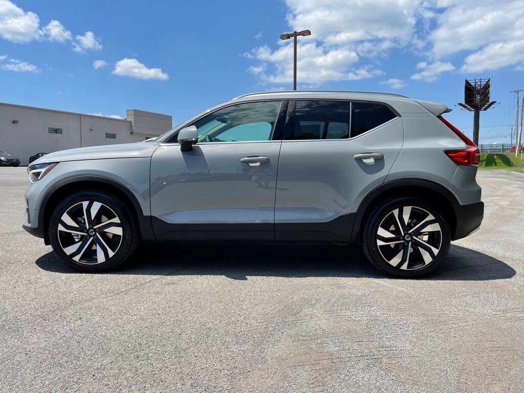 New 2024 Volvo XC40 B5 Plus Bright For Sale/Lease in Knoxville, TN