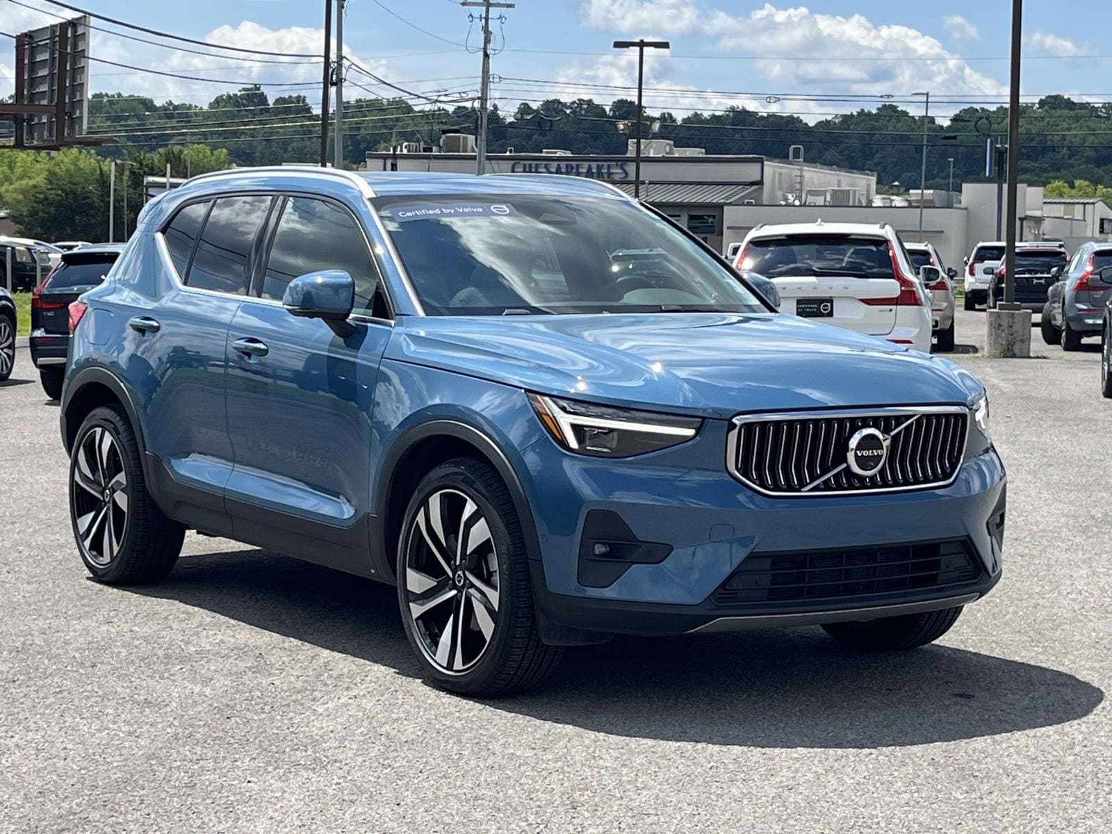 2024 Volvo XC40 Sport Utility 