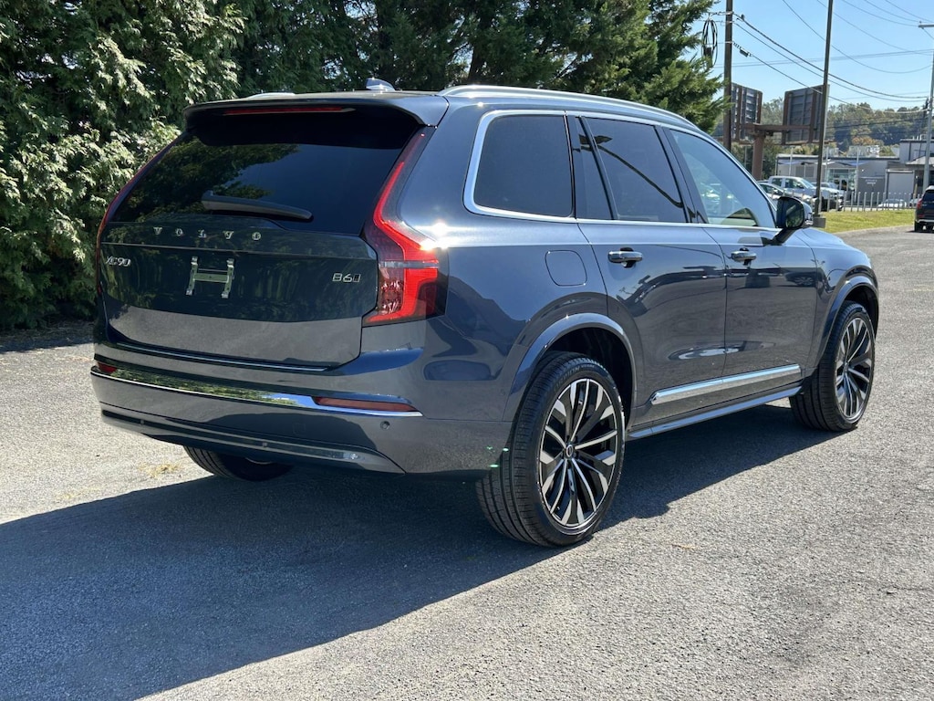 New 2026 Volvo XC90 B6 Plus 7-Seater SUV