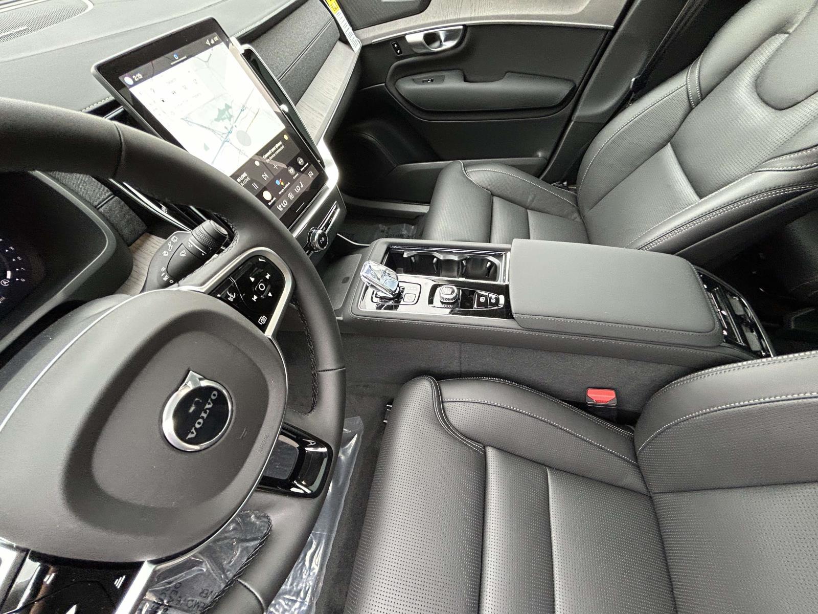 2026 Volvo XC90 Ultra - Photo 10