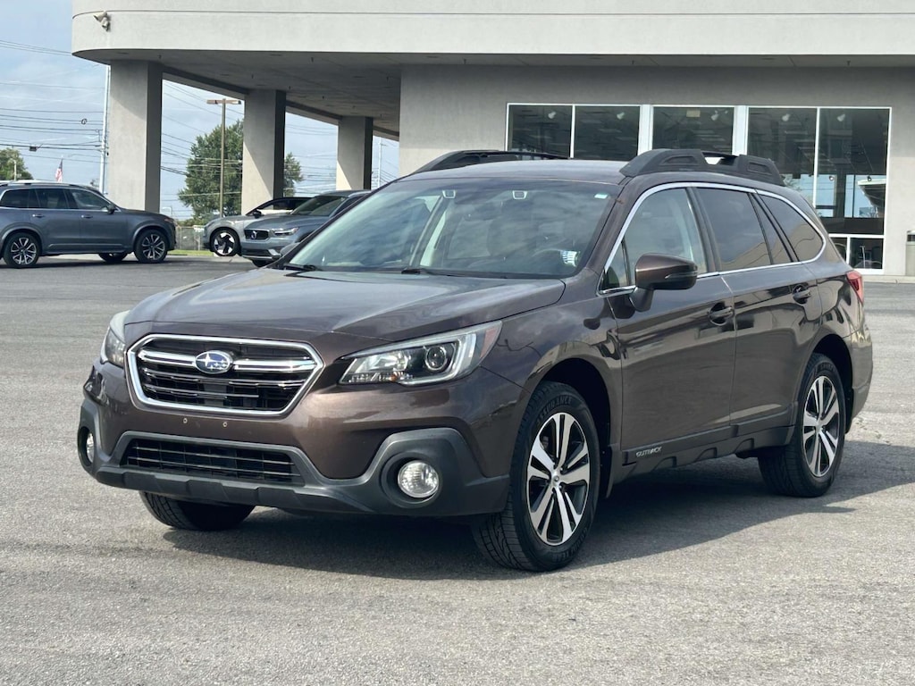 Used 2019 Subaru Outback 2.5i Limited Sport Utility