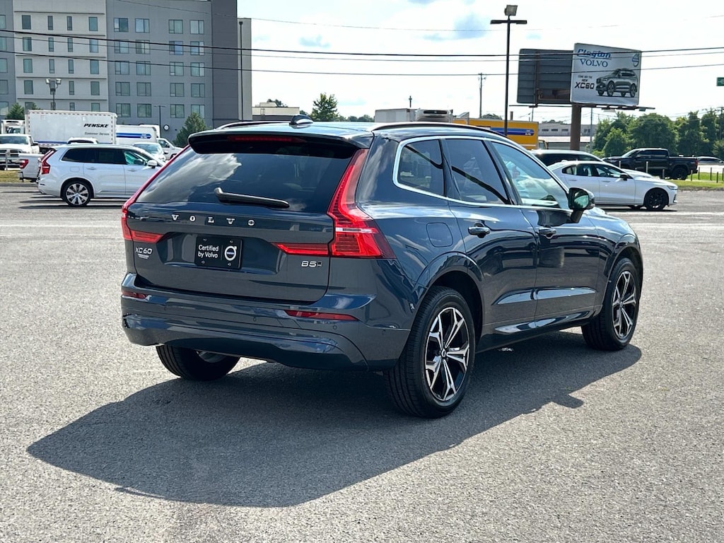 Certified 2022 Volvo XC60 B5 AWD Momentum Sport Utility