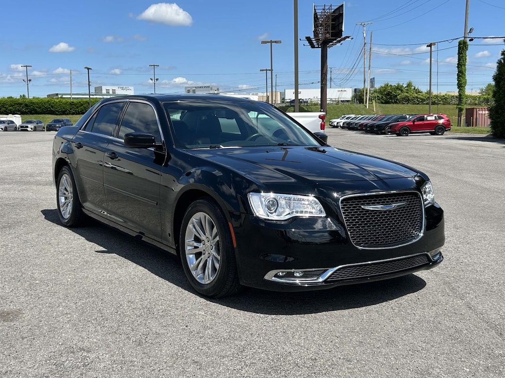 Used 2017 Chrysler 300 Limited RWD Car