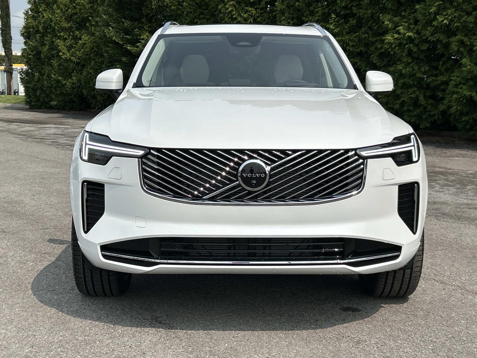 2026 Volvo XC90 Ultra - Photo 8