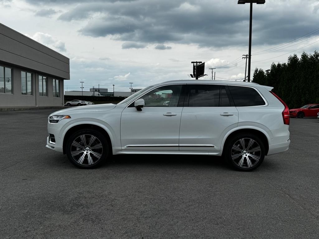 2025 Volvo XC90 Plus photo 4