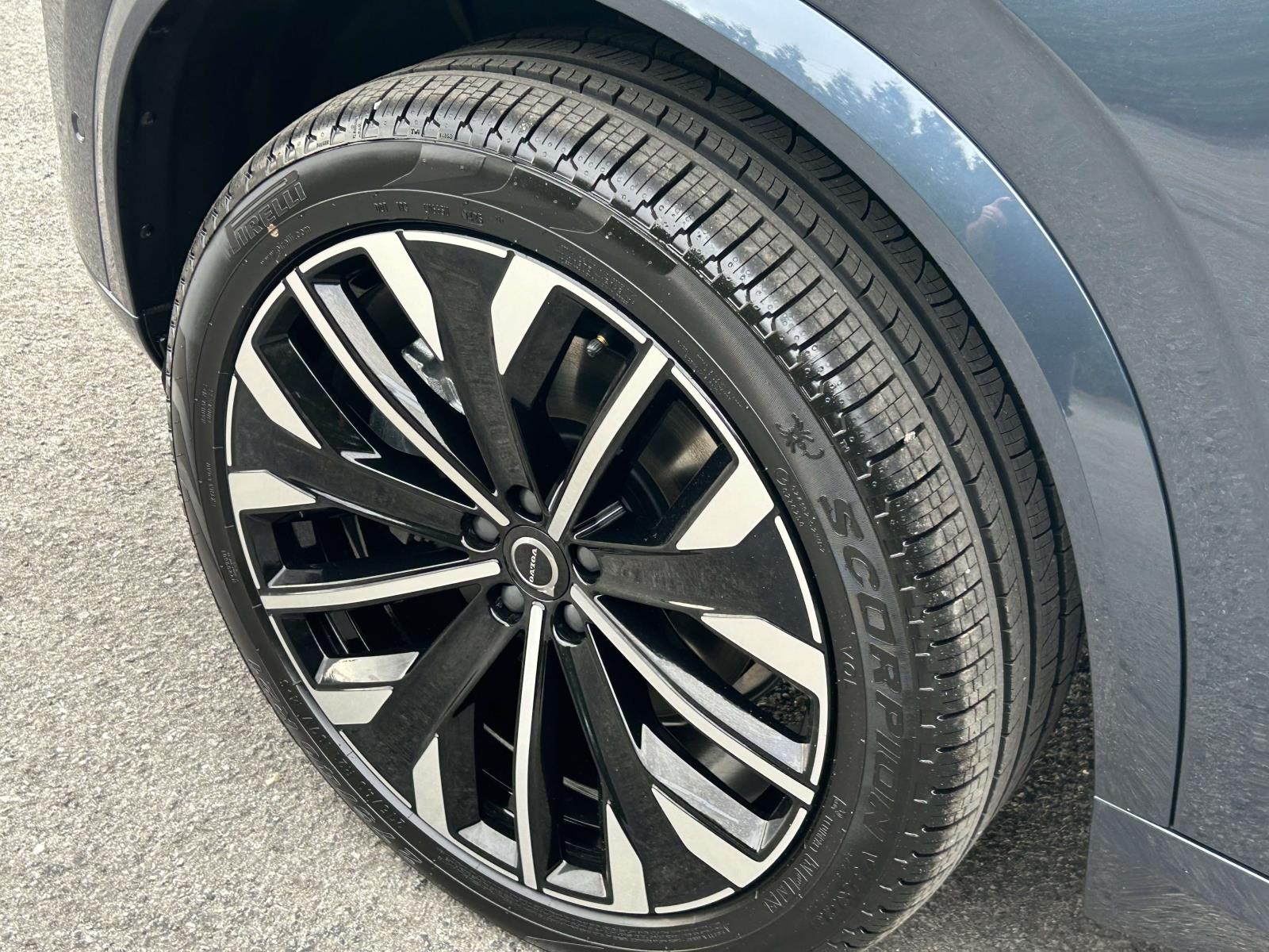2026 Volvo XC90 Ultra - Photo 9