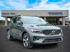 2026 Volvo XC40 B5 Plus AWD
