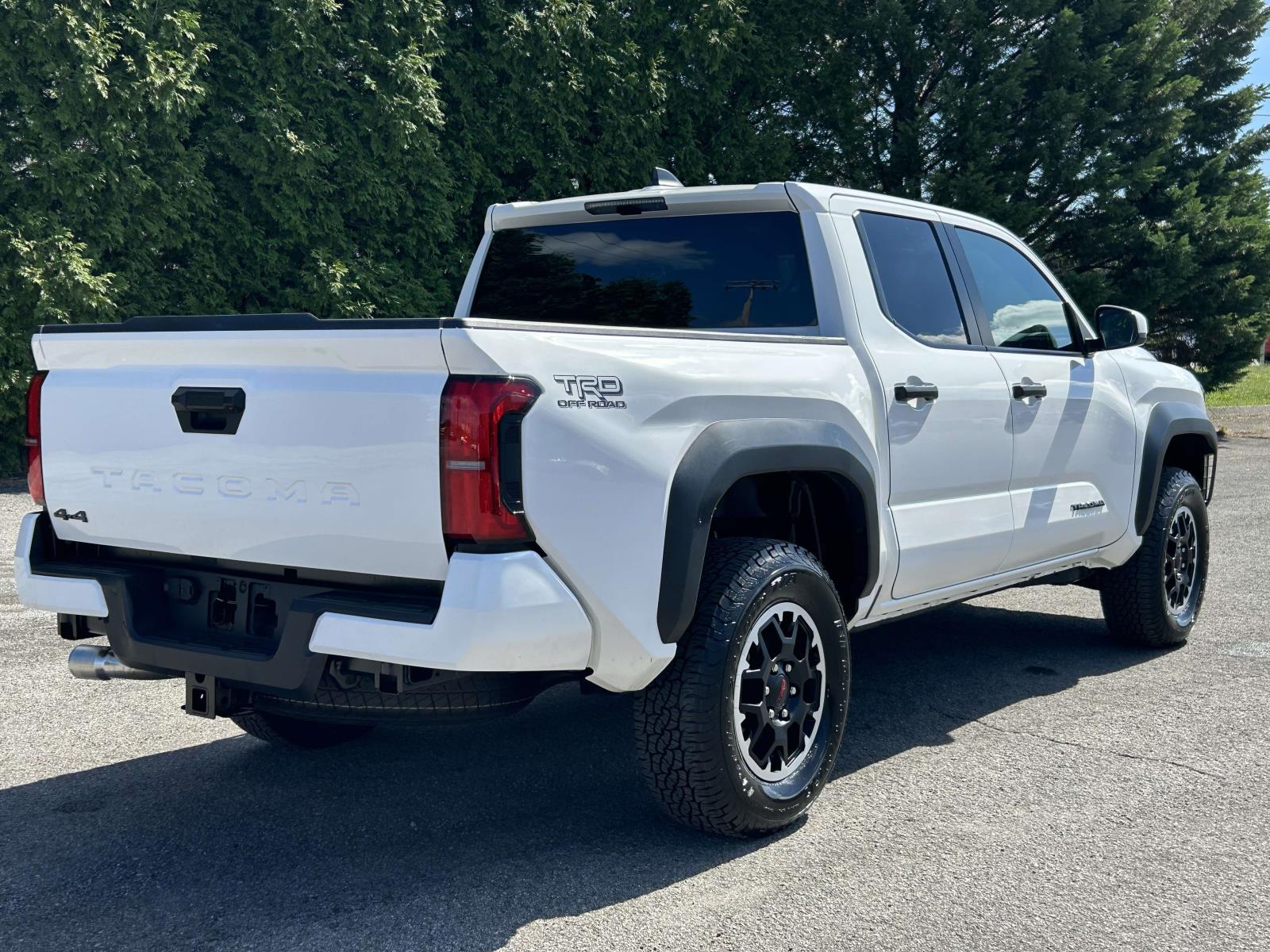 2025 Toyota Tacoma 4x4 SR Double Cab photo 3