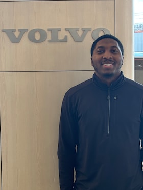 Staff member Ramone Turner from ID_50bf1d