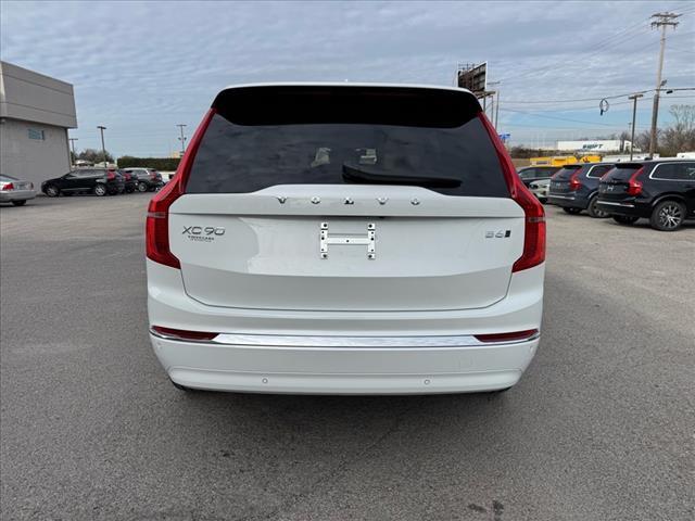 2025 Volvo XC90 AWD photo 4