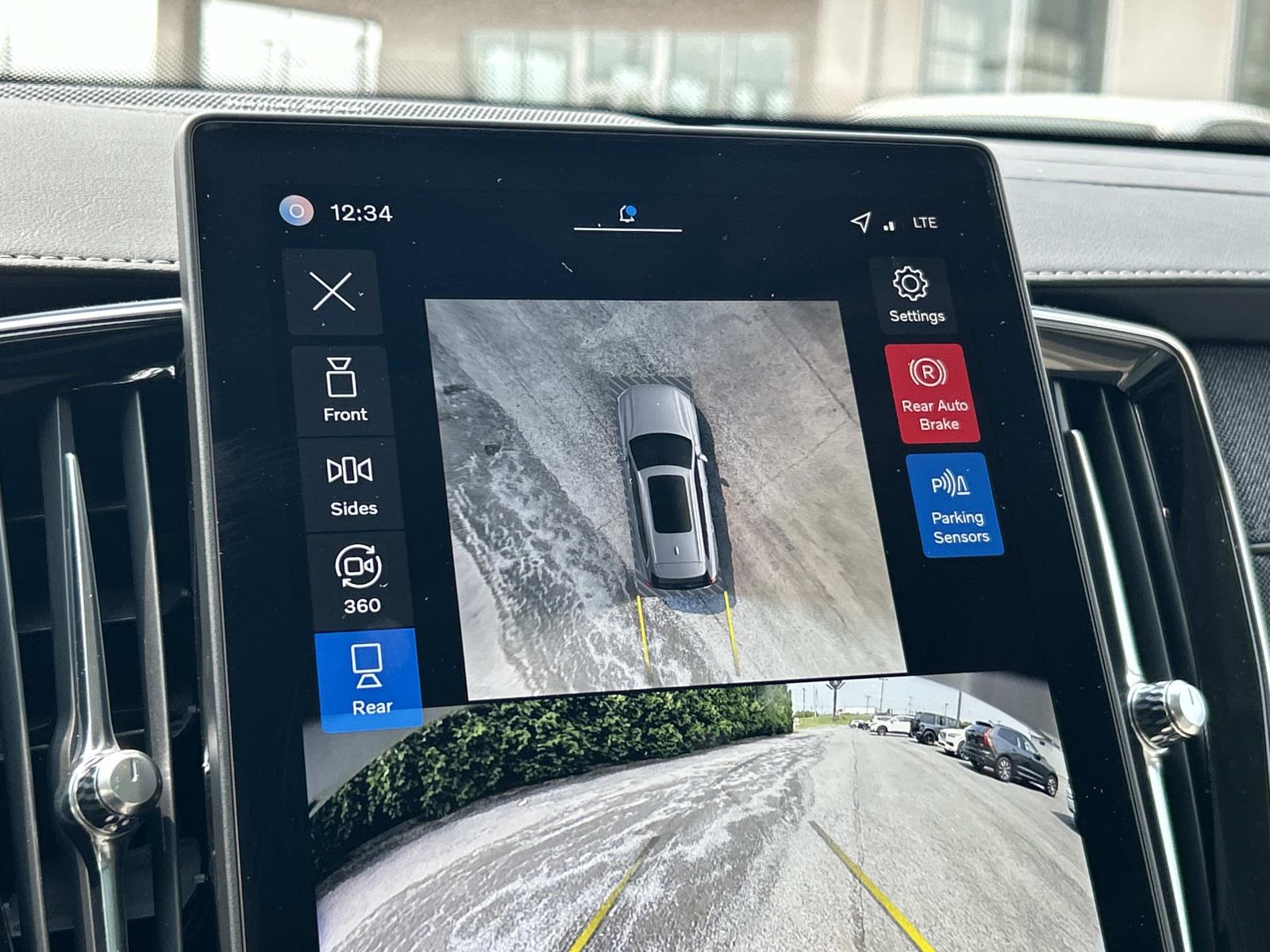 2026 Volvo XC90 Ultra - Photo 29