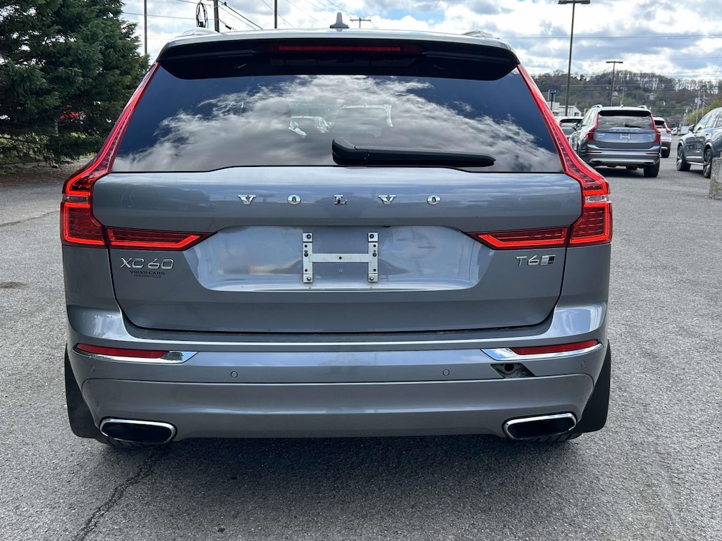 Used 2018 Volvo XC60 T6 AWD Inscription Sport Utility