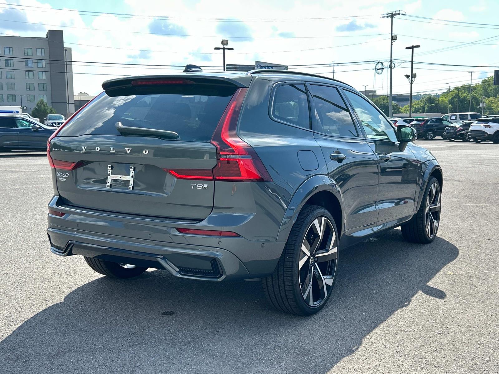2026 Volvo XC60 photo 3