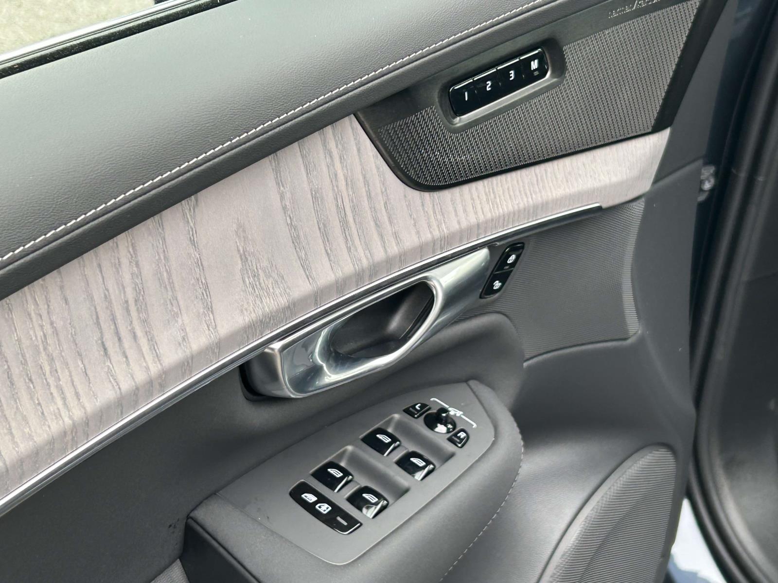2026 Volvo XC90 Ultra - Photo 20