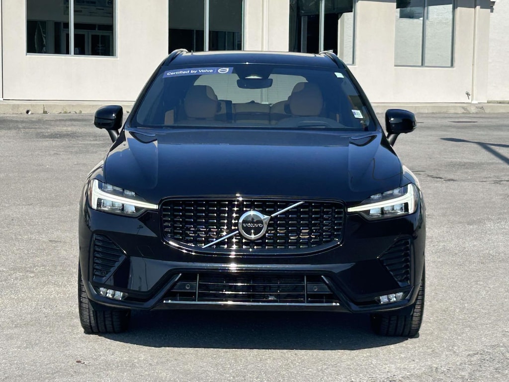 Certified 2024 Volvo XC60 B5 AWD Ultimate Dark Theme Sport Utility
