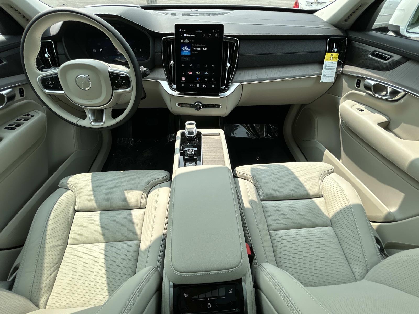 2026 Volvo XC90 Ultra - Photo 13