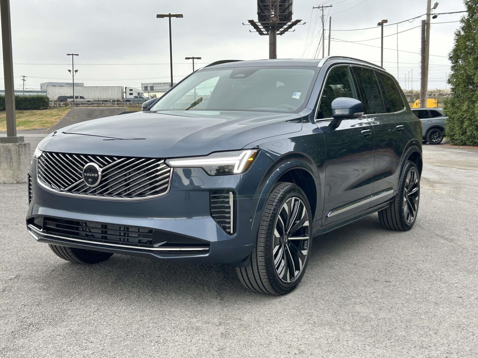 2026 Volvo XC90 Ultra - Photo 7
