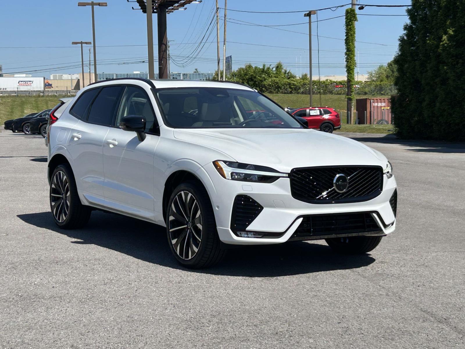 2026 Volvo XC60 B5 Ultra Dark AWD's photo