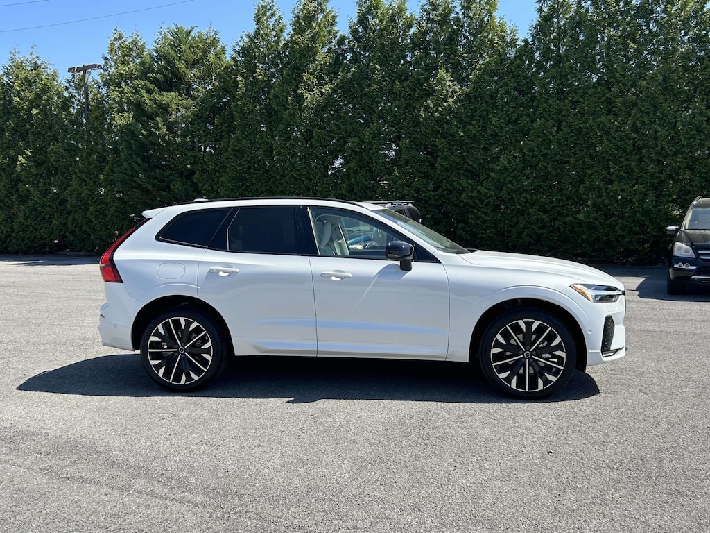 New 2026 Volvo XC60 B5 Ultra SUV