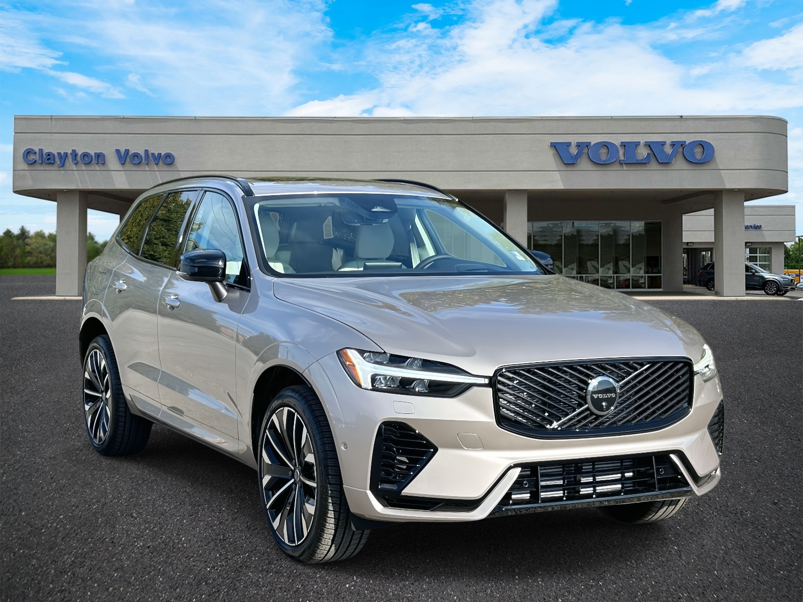 2026 Volvo XC60 Ultra's photo