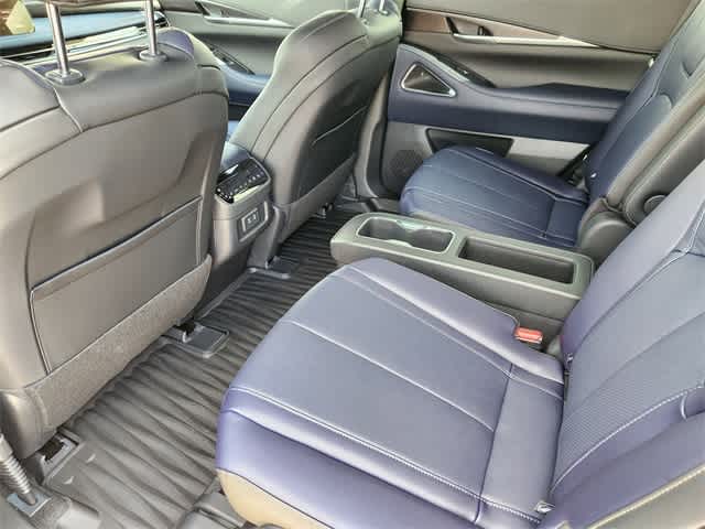 Thumbnail: 2026 INFINITI QX60 - 12