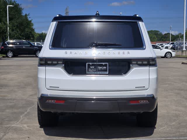 Thumbnail: 2022 Jeep Grand Wagoneer - 5