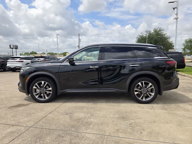 Thumbnail: 2023 INFINITI QX60 - 3