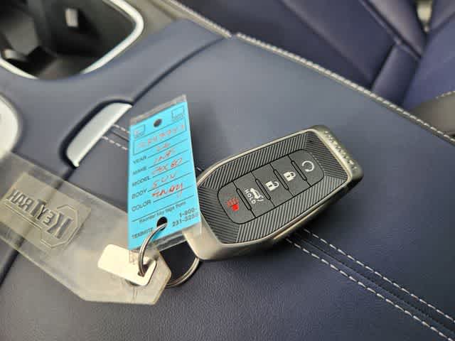 Thumbnail: 2026 INFINITI QX60 - 20