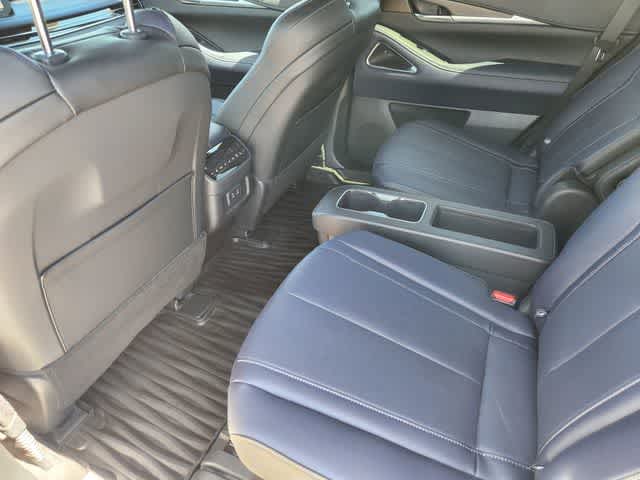 Thumbnail: 2026 INFINITI QX60 - 12