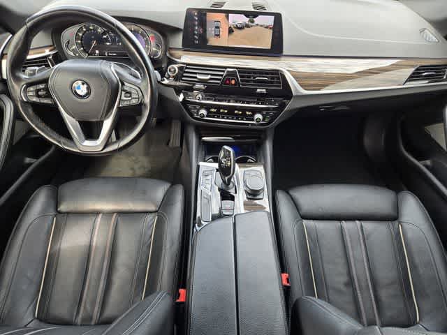 Thumbnail: 2017 BMW 5 Series - 10