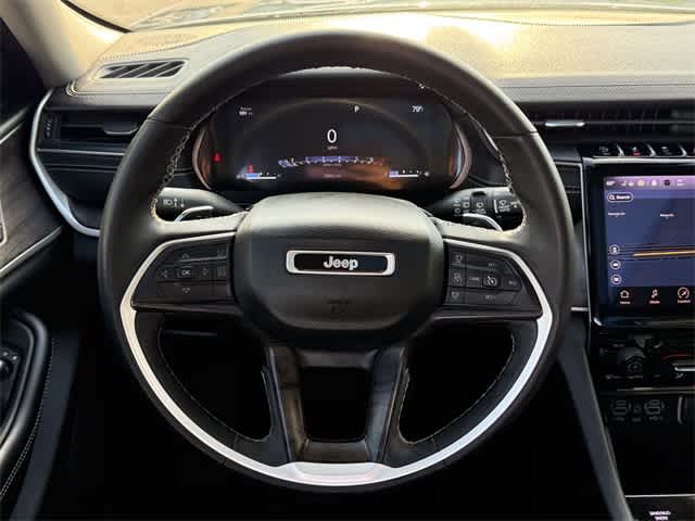 Thumbnail: 2023 Jeep Grand Cherokee - 17