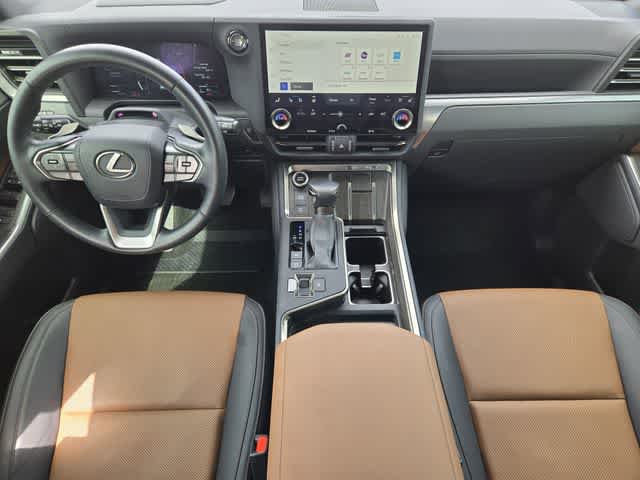 Thumbnail: 2024 Lexus GX - 10