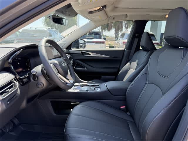 Thumbnail: 2026 INFINITI QX60 - 11