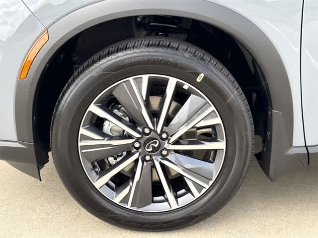 Thumbnail: 2026 INFINITI QX60 - 7