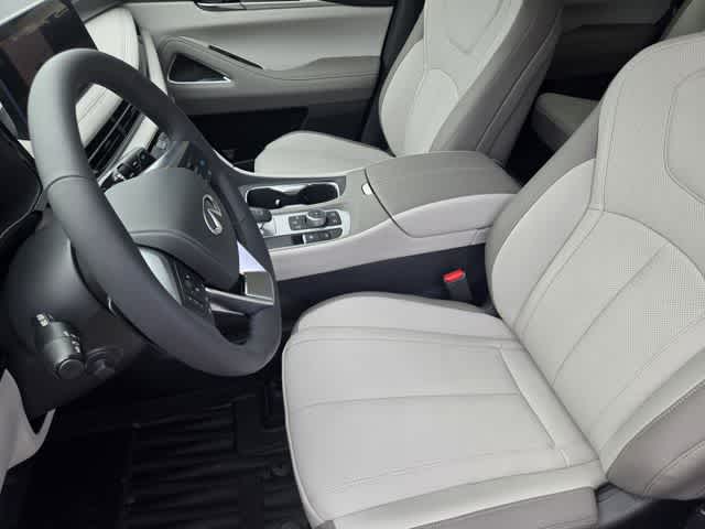 Thumbnail: 2027 INFINITI QX60 - 10