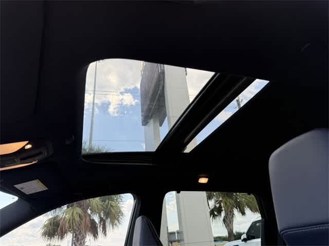 Thumbnail: 2026 INFINITI QX60 - 28