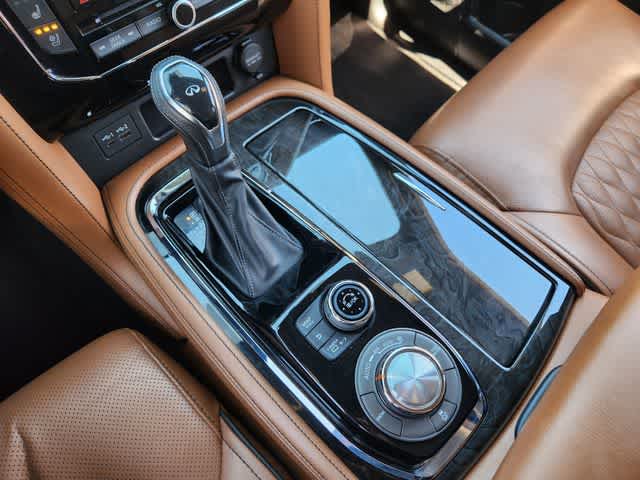 Thumbnail: 2021 INFINITI QX80 - 17