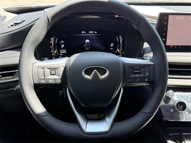 Thumbnail: 2026 INFINITI QX60 - 16