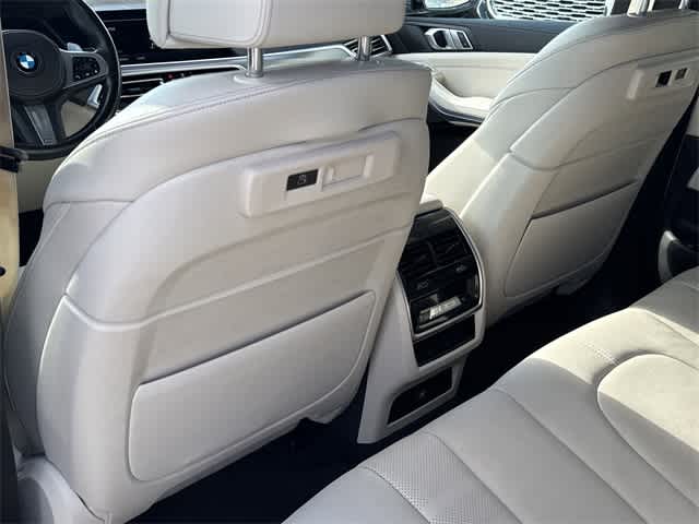 Thumbnail: 2022 BMW X5 - 14