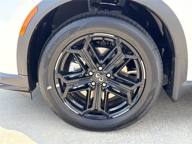 Thumbnail: 2026 INFINITI QX60 - 7