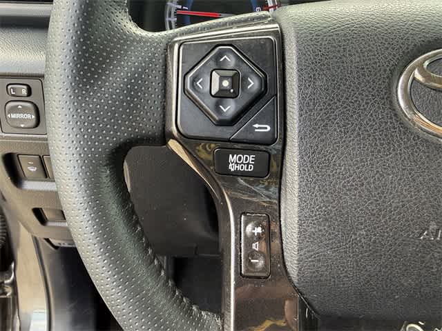 Thumbnail: 2019 Toyota 4Runner - 20
