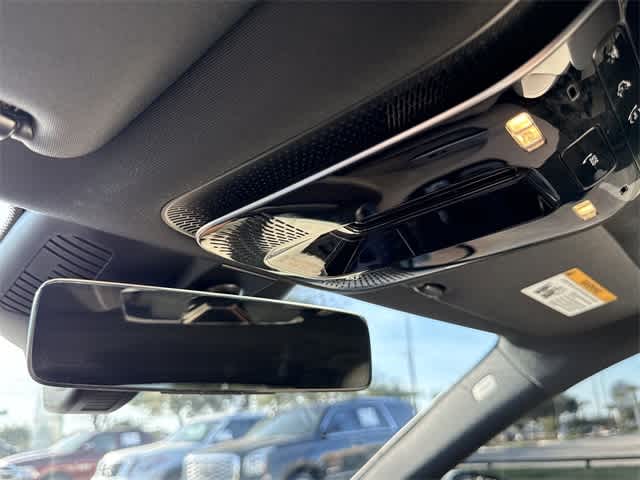 Thumbnail: 2023 Mercedes-Benz C-Class - 23