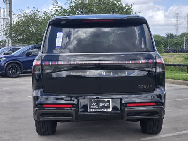 Thumbnail: 2026 INFINITI QX80 - 5