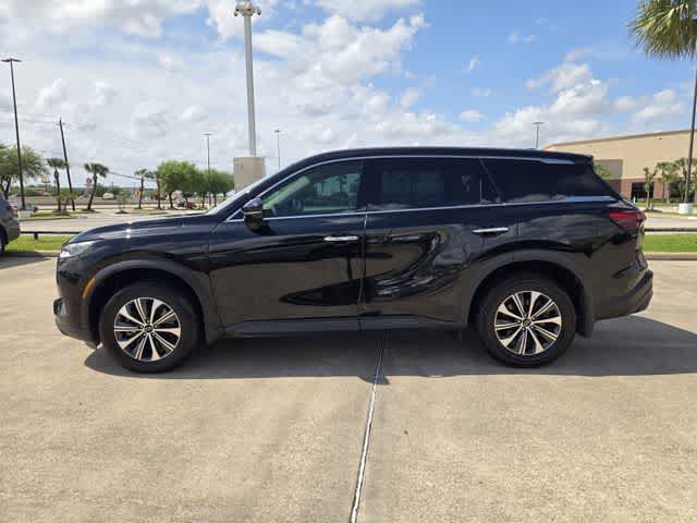 Thumbnail: 2023 INFINITI QX60 - 3