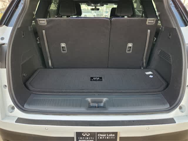 Thumbnail: 2026 INFINITI QX60 - 19