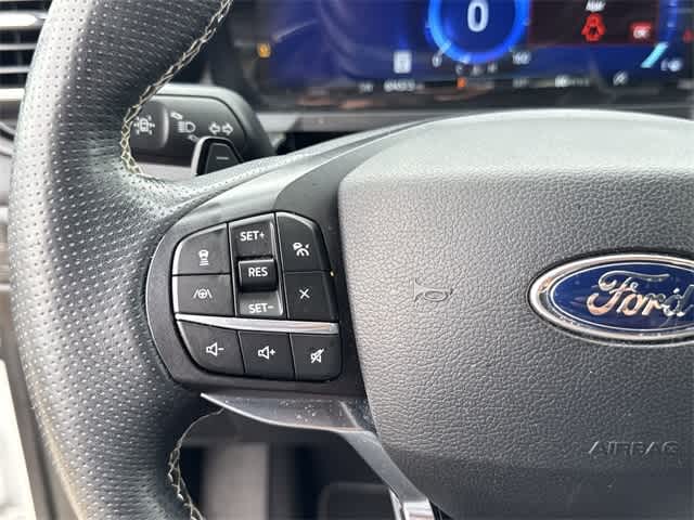 2020 Ford Explorer ST 23