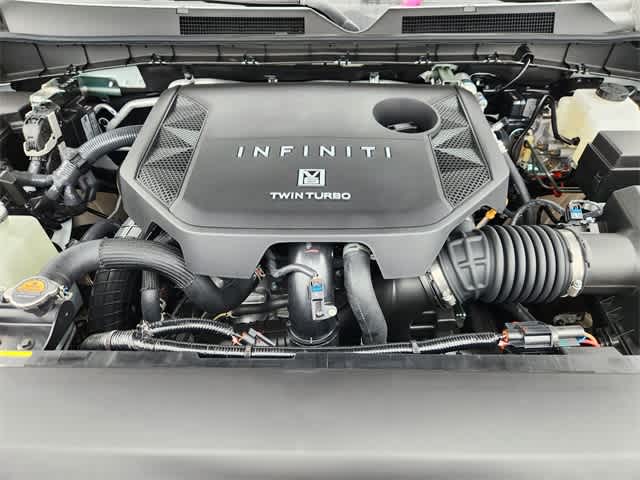 Thumbnail: 2026 INFINITI QX80 - 9