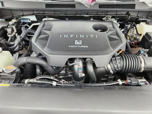 Thumbnail: 2026 INFINITI QX80 - 9